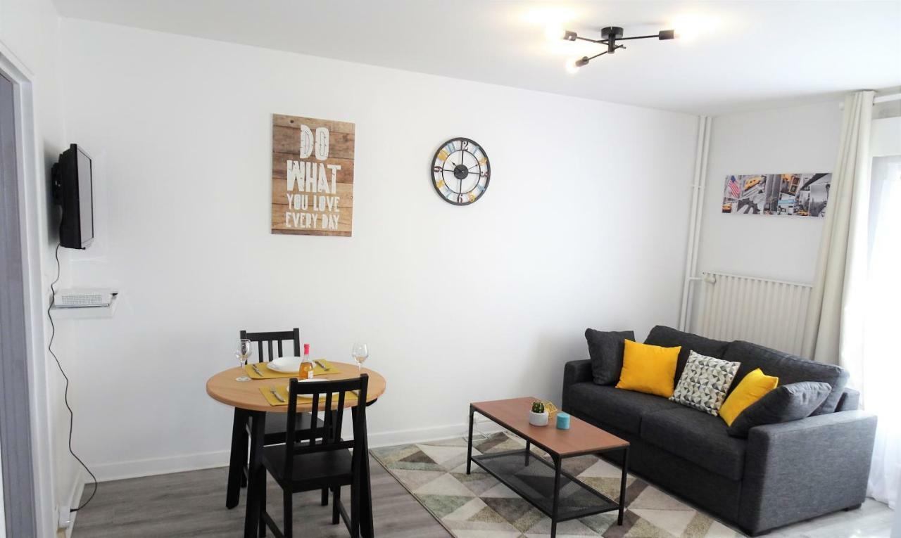 Appartement Le Mans Libération Exterior foto